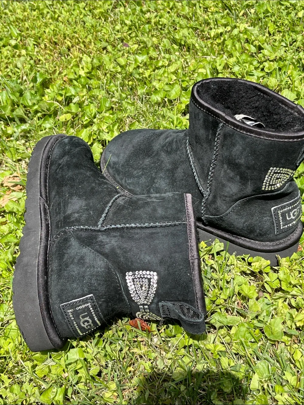 UGG Boots - Black w Bling ✨ Size 7